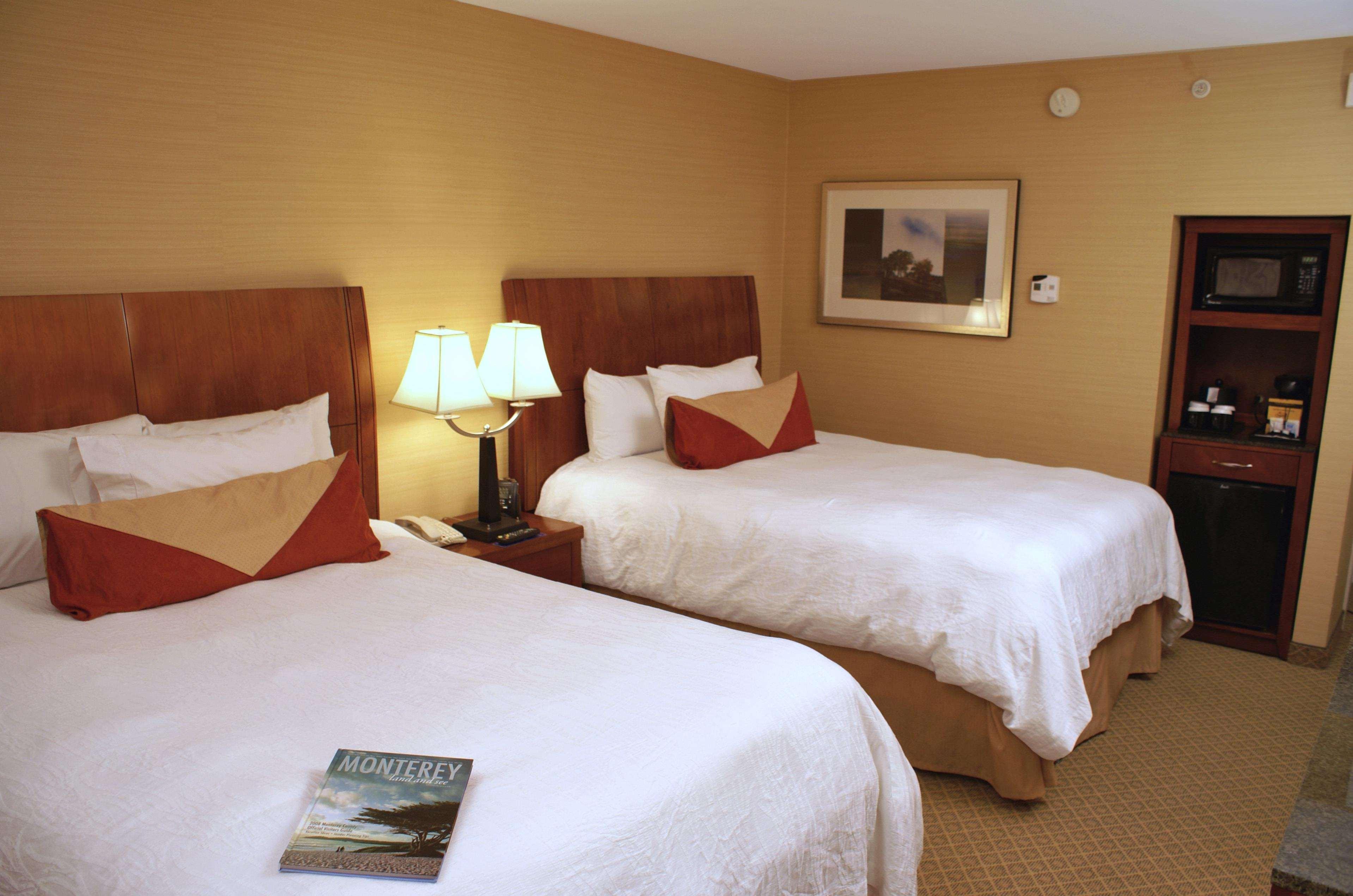 Hilton Garden Inn Monterey Quarto foto