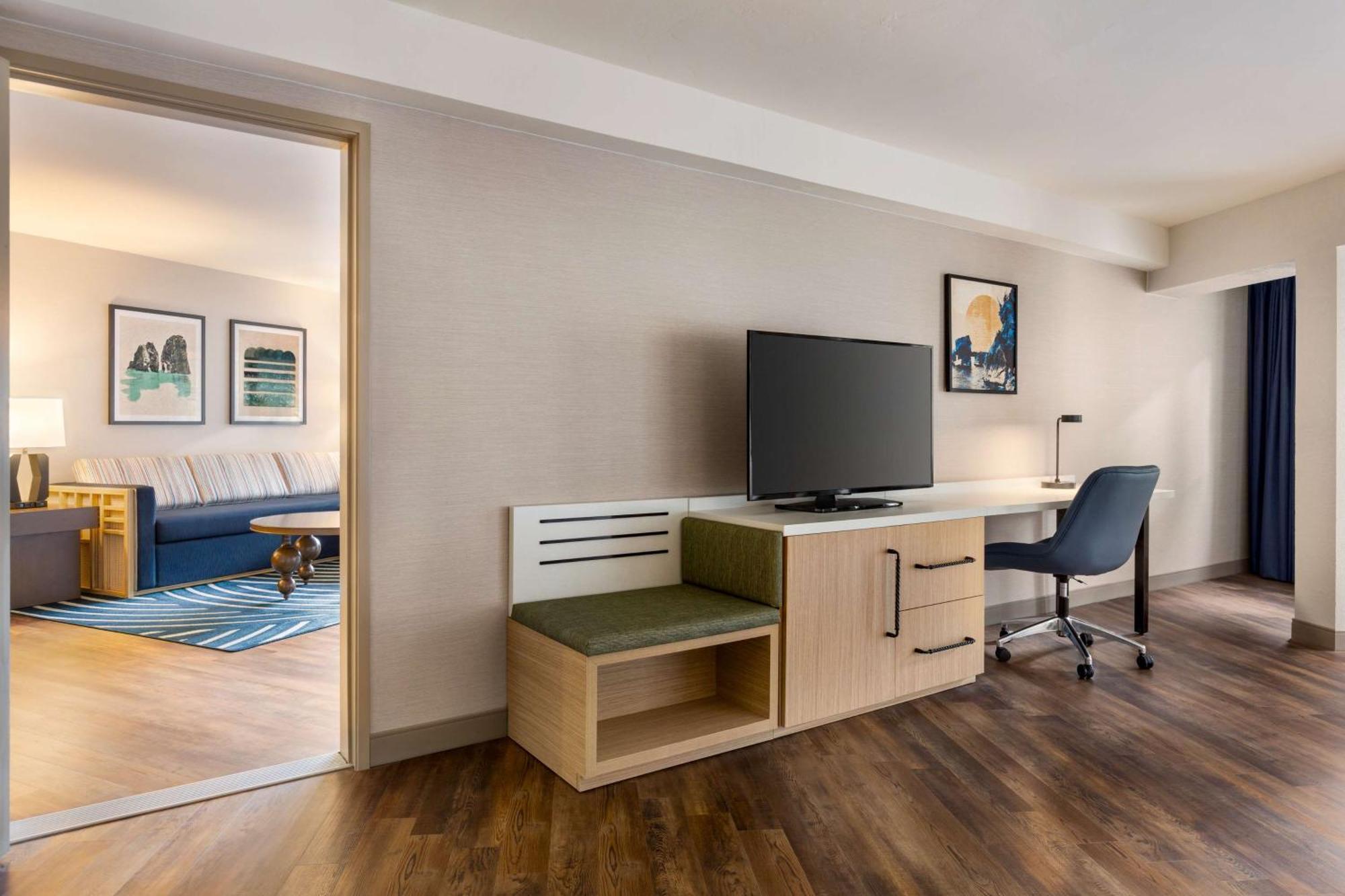 Hilton Garden Inn Monterey Exterior foto