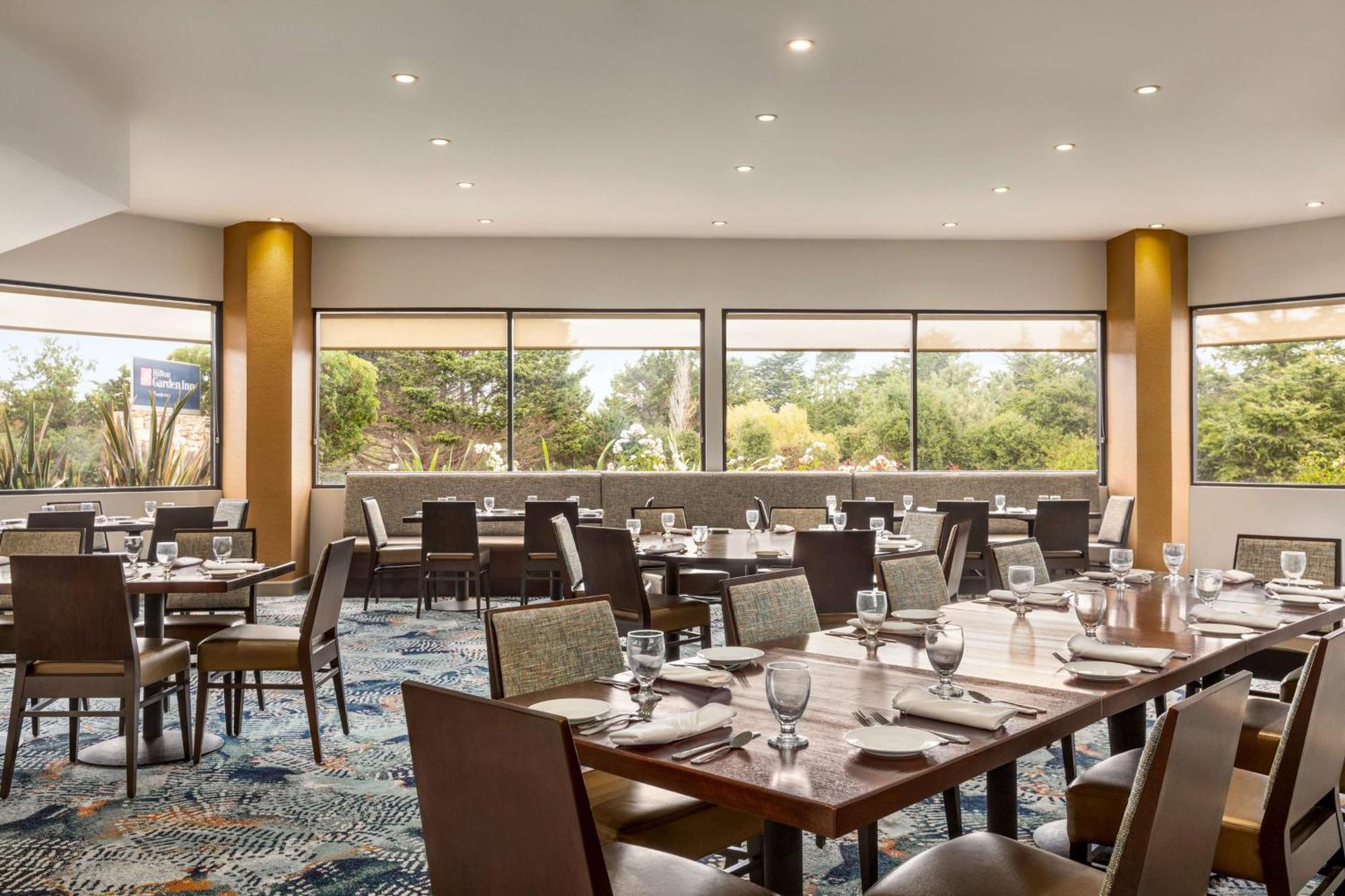 Hilton Garden Inn Monterey Exterior foto