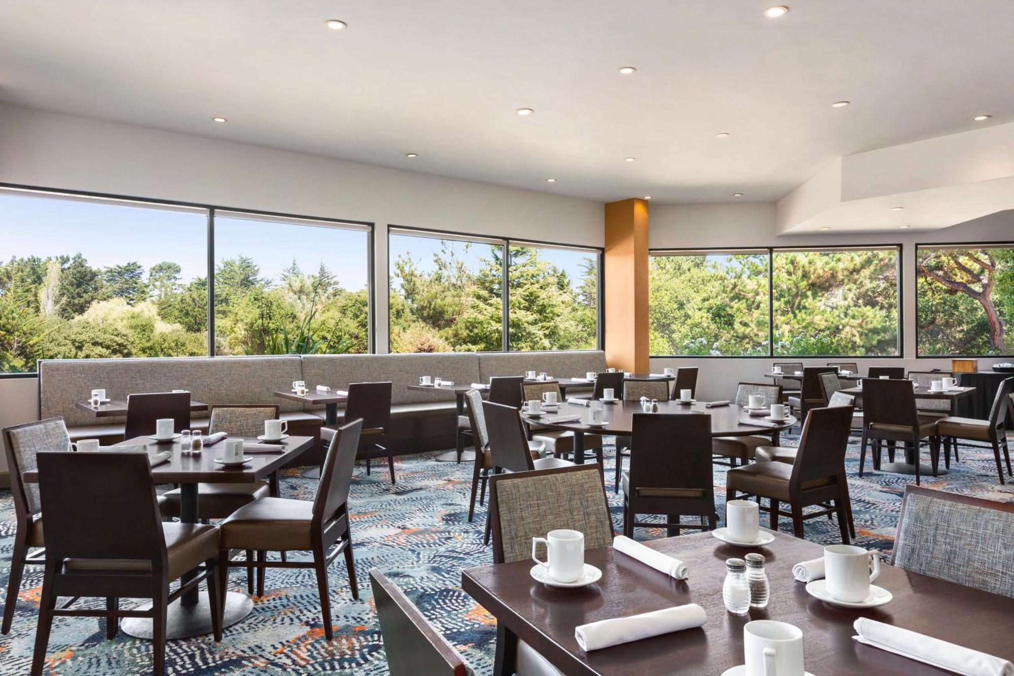 Hilton Garden Inn Monterey Exterior foto